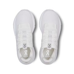 Women's Cloudnova 2