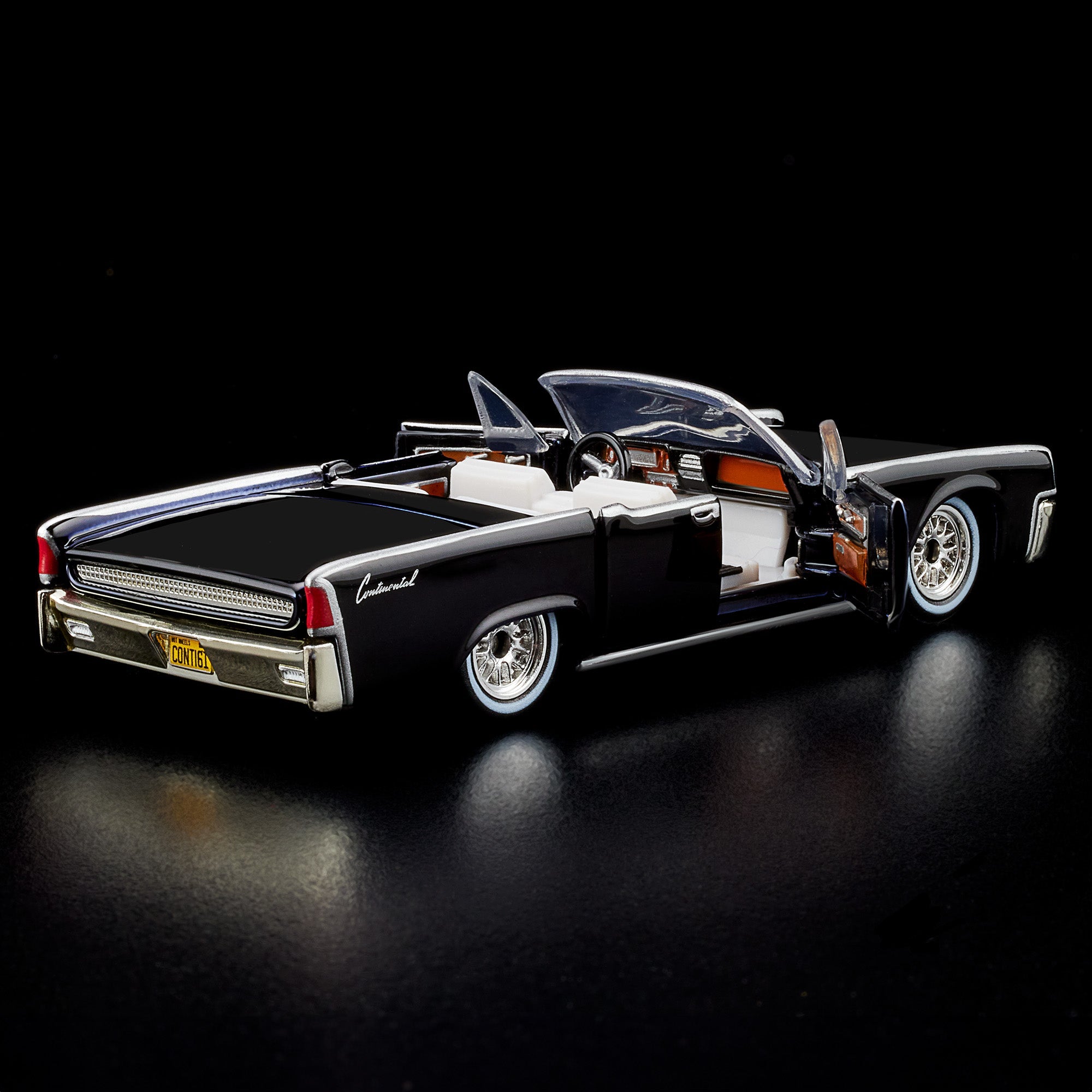 Hot Wheels RLC Exclusive '61 Lincoln Continental