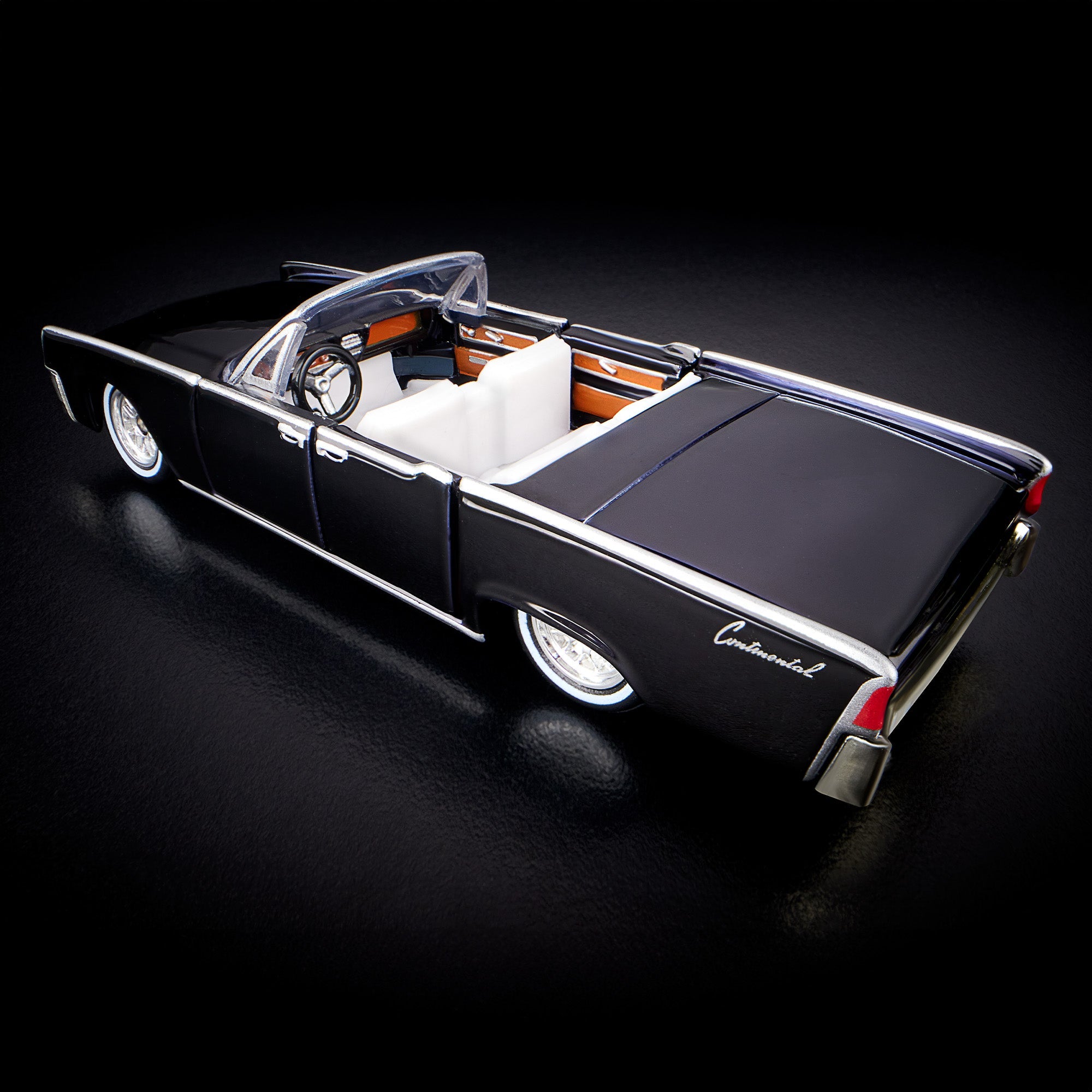 Hot Wheels RLC Exclusive '61 Lincoln Continental