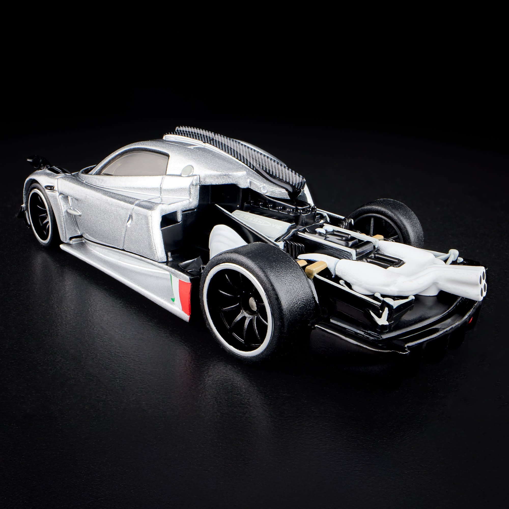 Hot Wheels RLC Exclusive '21 Pagani Huayra R
