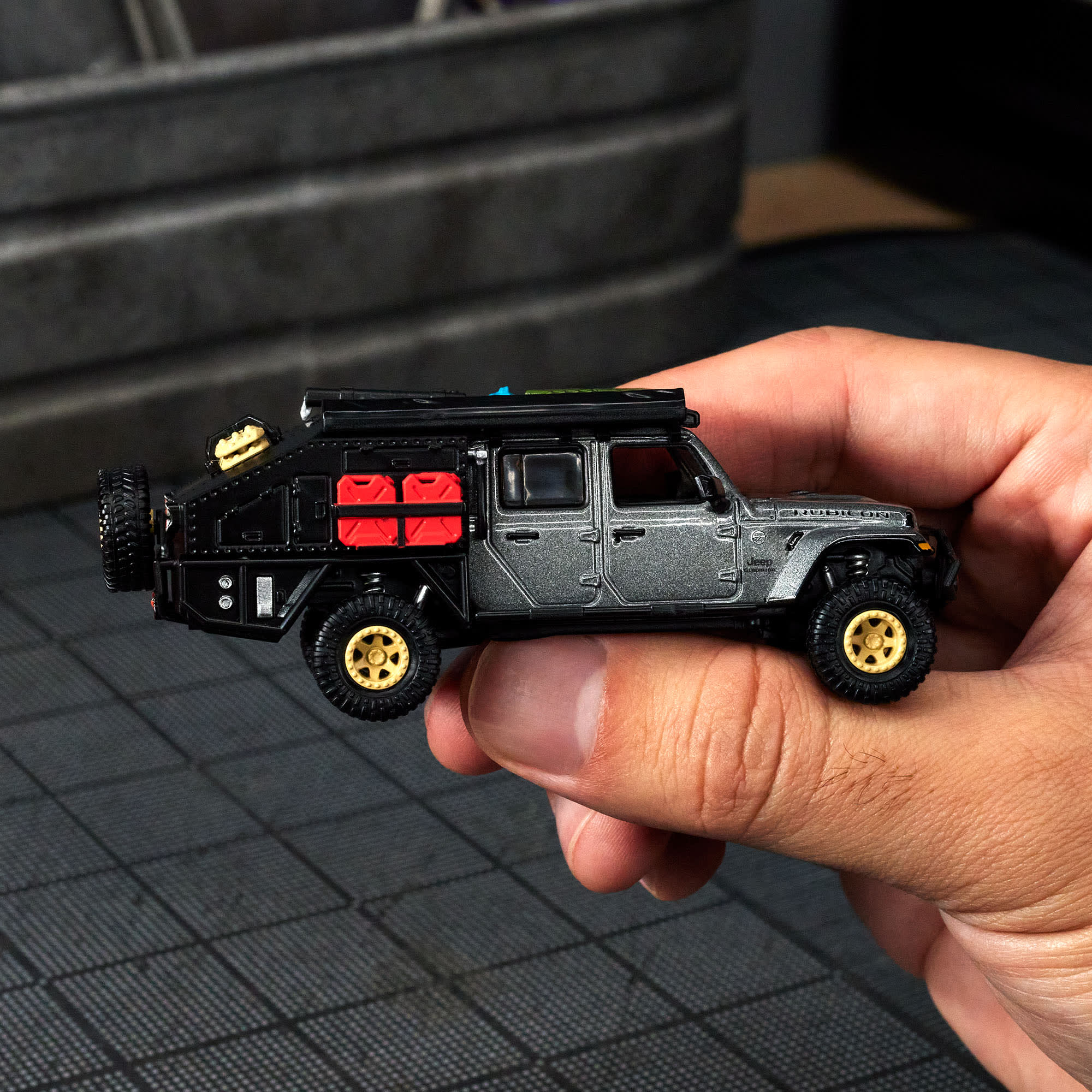 Hot Wheels Elite 64 Mod Shop '24 Jeep Gladiator