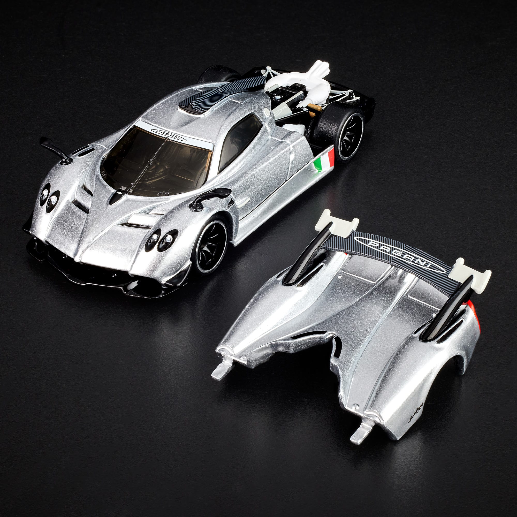 Hot Wheels RLC Exclusive '21 Pagani Huayra R